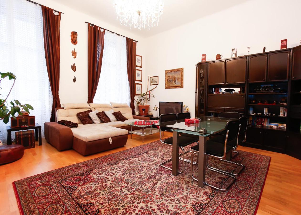 Apartments Opera Vienna Esterno foto