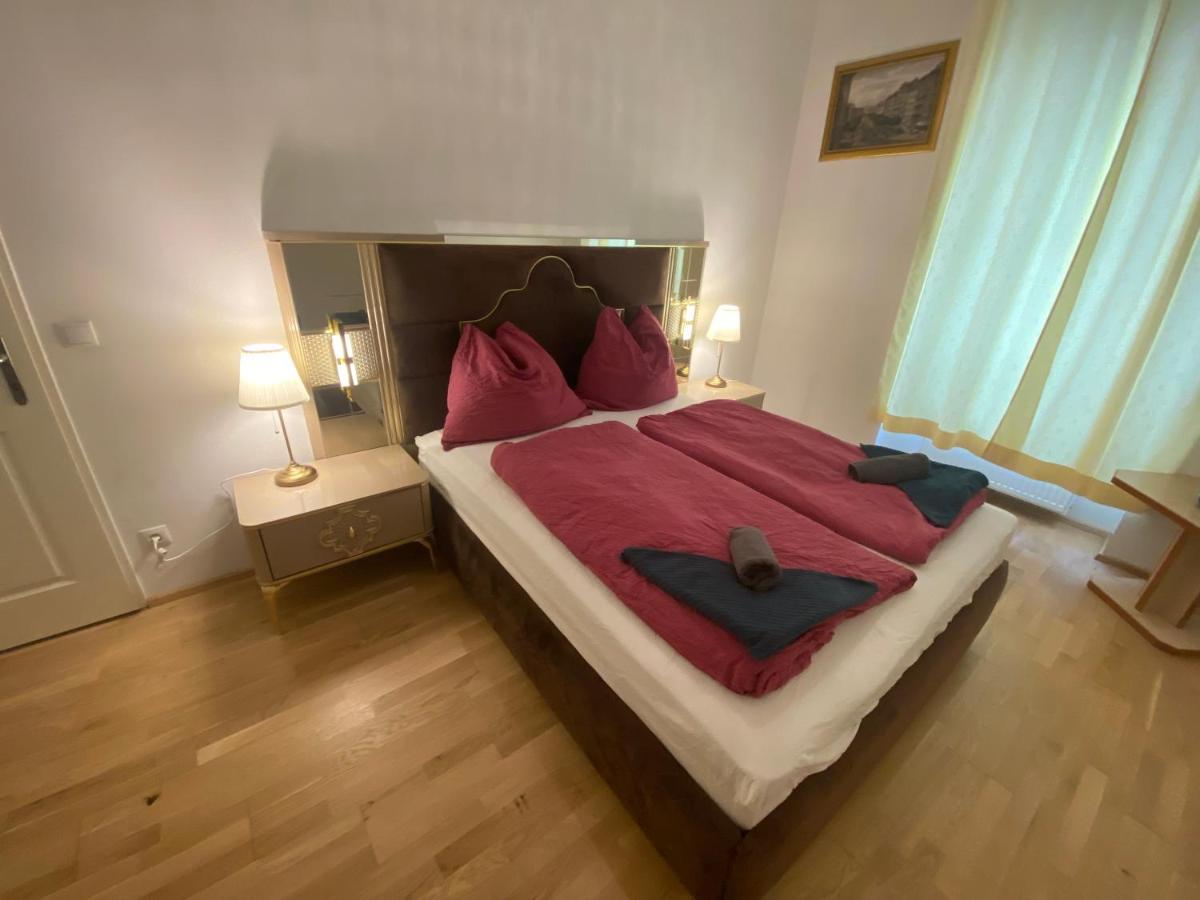 Apartments Opera Vienna Esterno foto