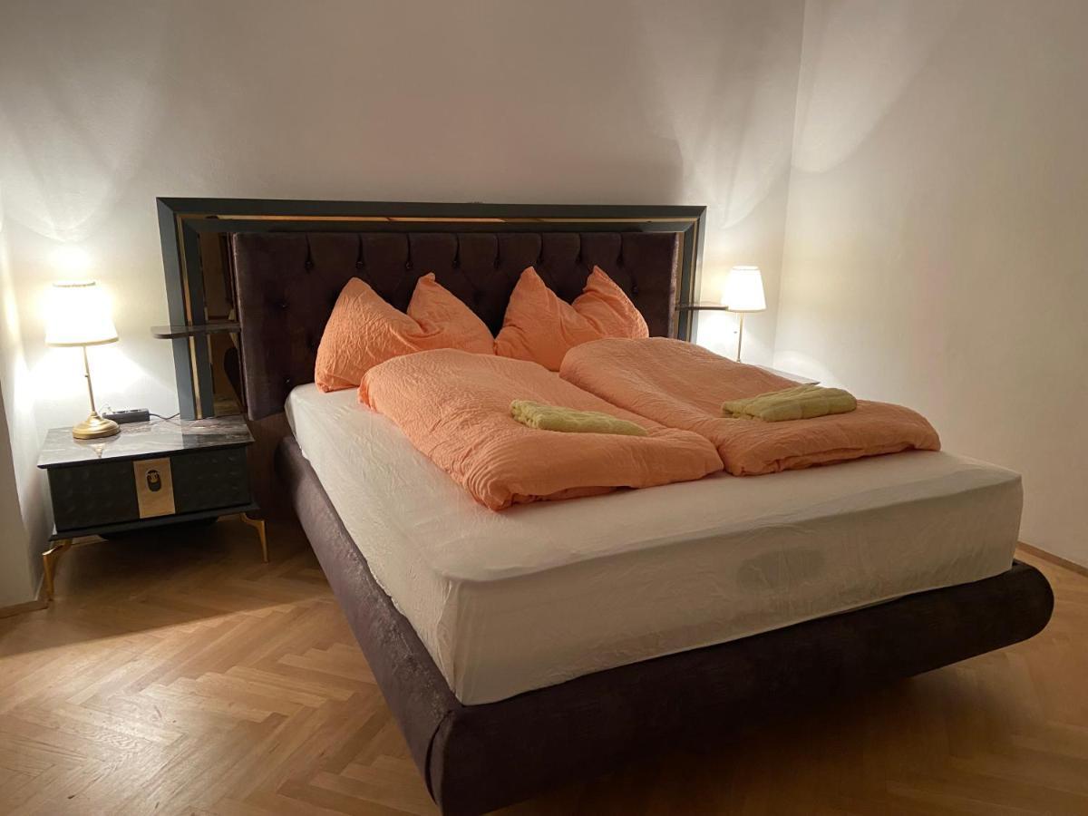 Apartments Opera Vienna Esterno foto